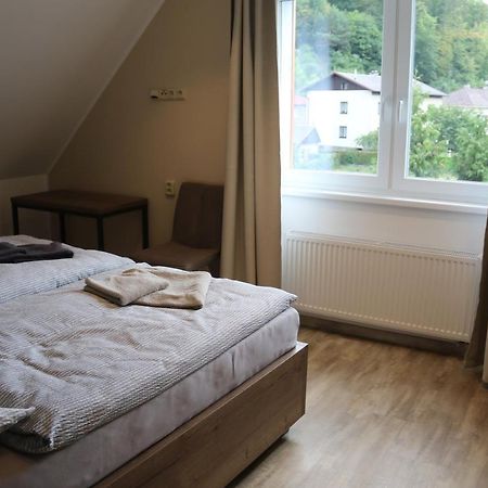 Apartmany Lama Храдец над Моравици Екстериор снимка